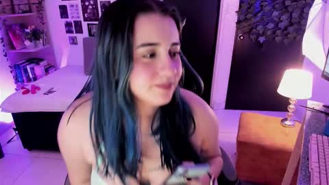 Snapshot of lanaherondale_ chatting on 11/19/25, 09:31 lanaherondale_ online show from 11/19/25, 09:31