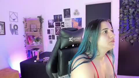 Snapshot of lanaherondale_ chatting on 11/22/25, 09:08 lanaherondale_ online show from 11/22/25, 09:08