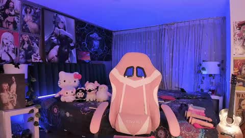 L A N A  online show from 01/23/25, 02:55