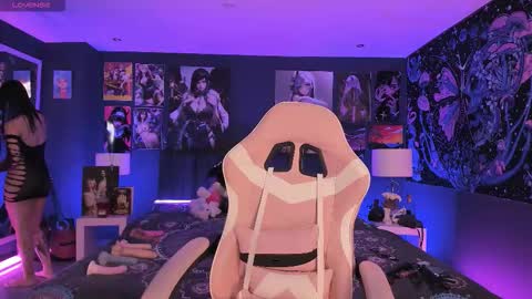 L A N A  online show from 10/04/25, 03:54