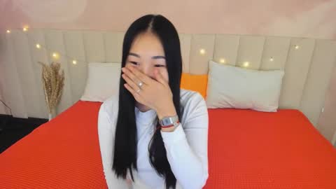 Snapshot of lanameiz chatting on 11/10/25, 09:30 Lana online show from 11/10/25, 09:30