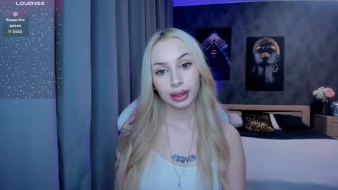 Lana online show from 01/16/26, 03:10