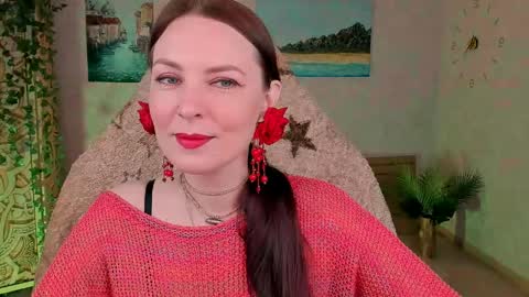 Snapshot of lanaradiance chatting on 05/05/26, 08:22 Lana Radiance online show from 05/05/26, 08:22