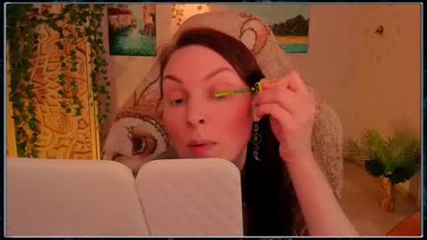 Snapshot of lanaradiance chatting on 06/14/26, 12:40 Lana Radiance online show from 06/14/26, 12:40