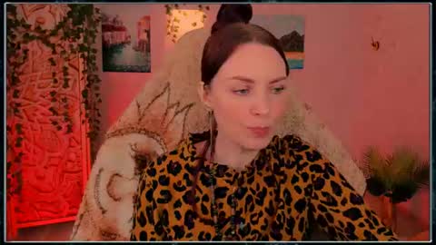 Snapshot of lanaradiance chatting on 06/18/26, 11:03 Lana Radiance online show from 06/18/26, 11:03