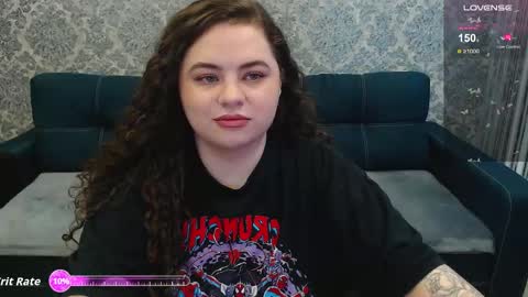 Snapshot of lanaroub chatting on 03/25/26, 03:01 LanaRoub online show from 03/25/26, 03:01