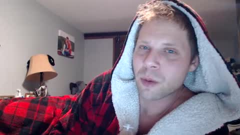 Snapshot of lancehardin chatting on 01/20/25, 01:07 Lance online show from 01/20/25, 01:07