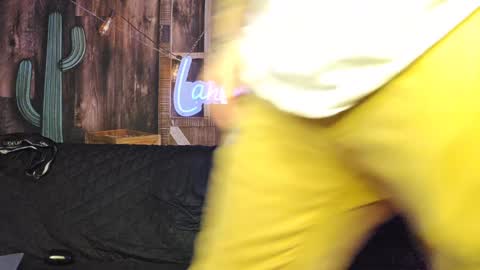 Snapshot of lancehardwood222 chatting on 12/28/24, 04:19 LANCE online show from 12/28/24, 04:19