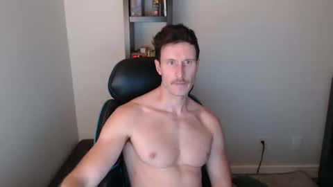 Snapshot of lancellot99 chatting on 09/09/25, 03:22 Lance online show from 09/09/25, 03:22