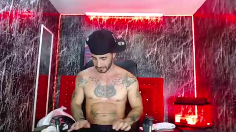 Snapshot of lancelot_benwick chatting on 03/08/25, 12:22 Lancelot Benwick online show from 03/08/25, 12:22