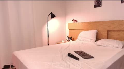 Lina online show from 01/17/26, 04:28