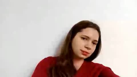 Taisia Tai online show from 11/15/25, 06:33