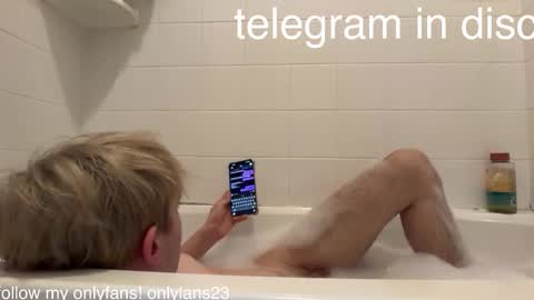 Snapshot of lanjustnow chatting on 03/05/26, 12:39 lanjustnow online show from 03/05/26, 12:39