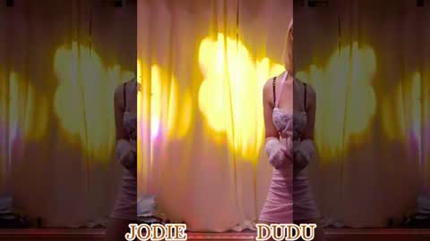 Snapshot of lankwaifong_cindy chatting on 06/27/26, 12:22 lankwaifong_cindy online show from 06/27/26, 12:22