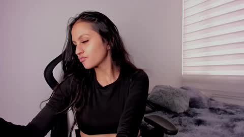 lanna_as online show from 02/13/25, 06:16