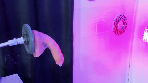 Snapshot of lanna_brunette chatting on 11/05/25, 01:00 lanna_brunette online show from 11/05/25, 01:00