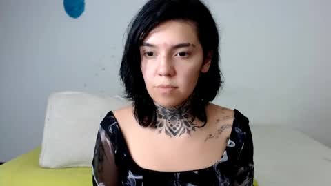 Snapshot of lannie_gonzales chatting on 01/24/25, 01:03 LANNIE online show from 01/24/25, 01:03