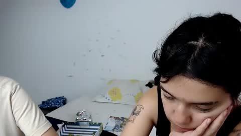 Snapshot of lannie_gonzales chatting on 02/09/25, 06:05 LANNIE online show from 02/09/25, 06:05