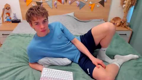 Fandi online show from 03/02/26, 11:17