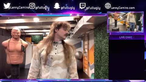 Snapshot of lannycamino chatting on 11/24/25, 01:27 el cee online show from 11/24/25, 01:27
