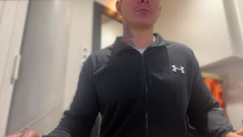 Snapshot of lanzarote6 chatting on 03/12/25, 11:53 BDSM online show from 03/12/25, 11:53