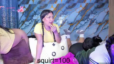 lapeligrosa_ online show from 06/08/26, 12:27