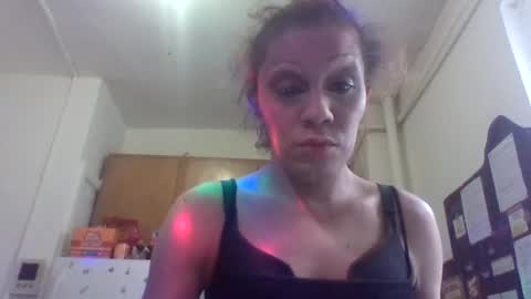 Snapshot of lapuzzycat201923 chatting on 02/03/25, 01:51 Lapuzzycat201923 online show from 02/03/25, 01:51
