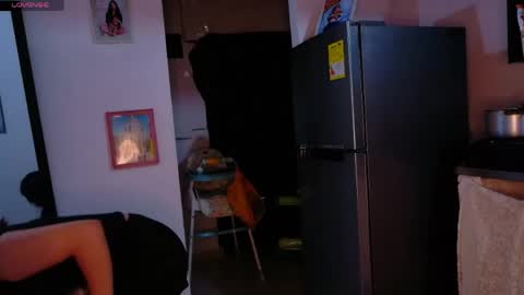 LARA online show from 05/02/26, 02:27