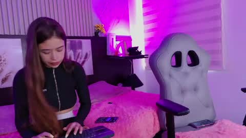 lara_as online show from 06/24/26, 05:12
