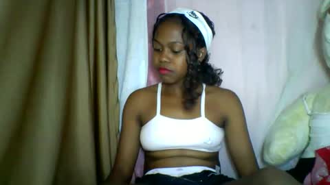 lara_belle online show from 05/06/26, 06:35