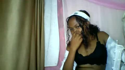 lara_belle online show from 05/07/26, 08:25