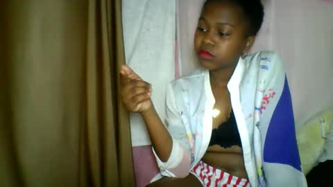 lara_belle online show from 05/15/26, 11:01