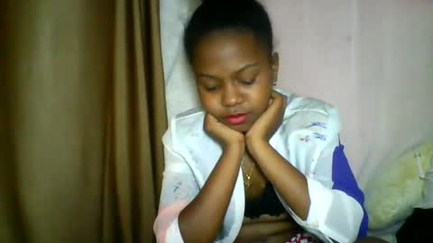 lara_belle online show from 05/15/26, 11:56