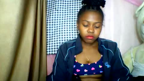 lara_belle online show from 05/23/26, 06:56