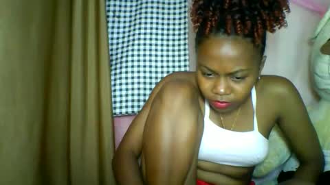 lara_belle online show from 05/25/26, 07:20