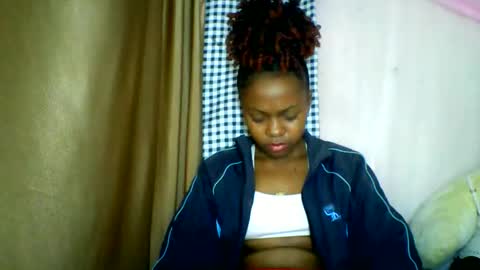 lara_belle online show from 05/27/26, 03:14