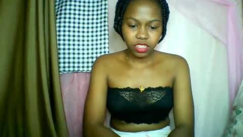 lara_belle online show from 06/02/26, 09:39
