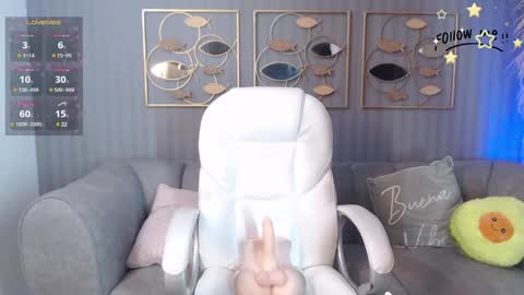 Lara online show from 01/27/25, 10:16