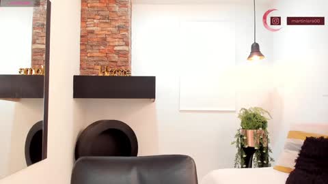      700  200   online show from 01/29/25, 12:02