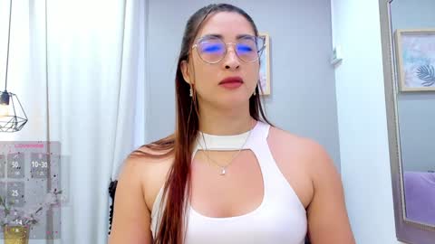      700  200   online show from 02/03/25, 03:17