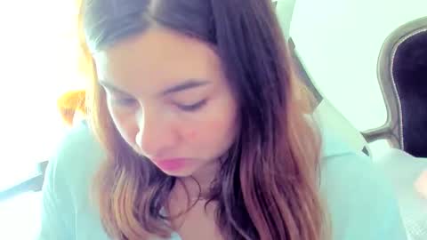 Lara online show from 04/26/26, 01:09