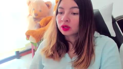 Lara online show from 04/27/26, 06:39