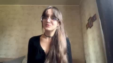 Snapshot of larainedoughty chatting on 07/16/26, 09:26 Sofia online show from 07/16/26, 09:26