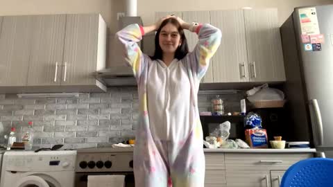 lara online show from 03/07/26, 07:16