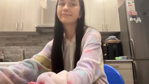 lara online show from 03/13/26, 09:21