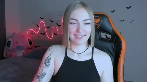 LaraKrein lk online show from 10/24/25, 03:19