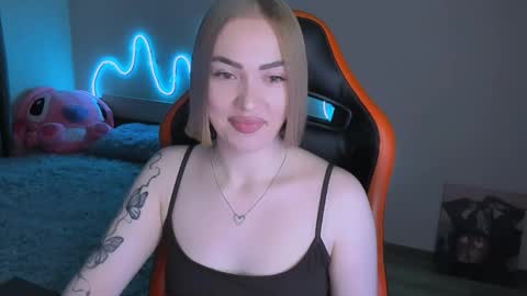 LaraKrein lk online show from 05/03/26, 03:51
