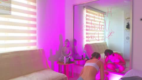 Lara  online show from 02/19/25, 12:11