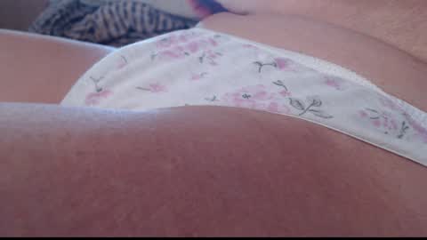 Snapshot of laralhotr chatting on 01/14/25, 07:59 laralhotr online show from 01/14/25, 07:59