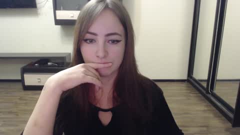 Snapshot of laralianna chatting on 12/08/24, 02:52 Laralianna online show from 12/08/24, 02:52